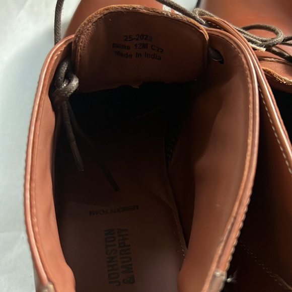 Johnston & Murphy Men's Copeland Water Resistant Chukka Boots - Picture 11 of 13